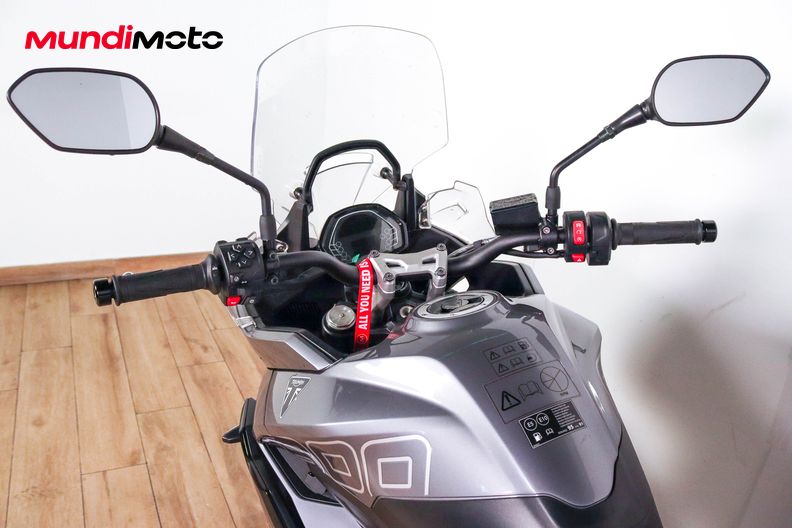 Motorbike image 10