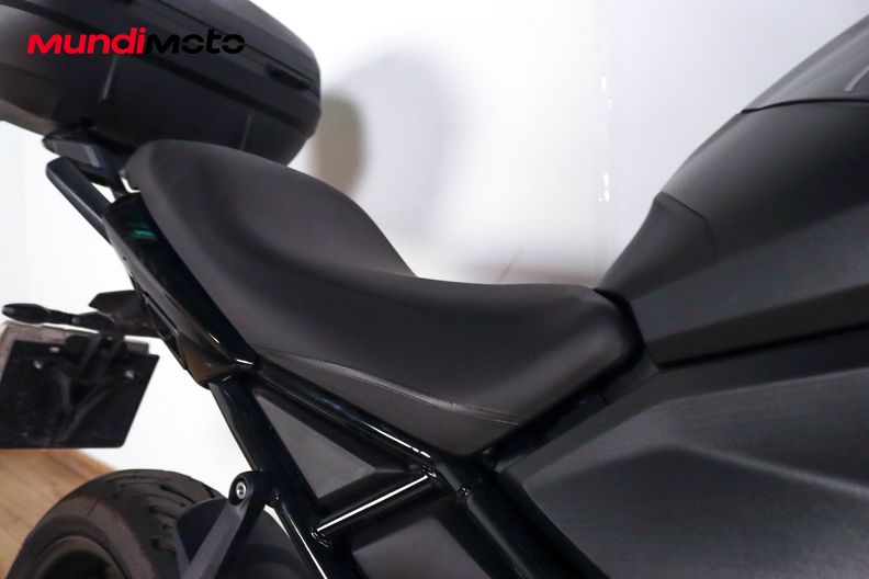 Motorbike image 12