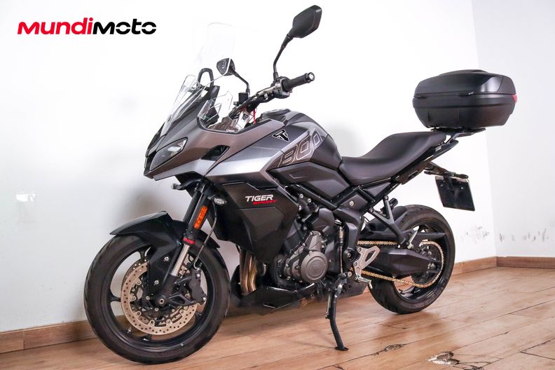 Motorbike image 7