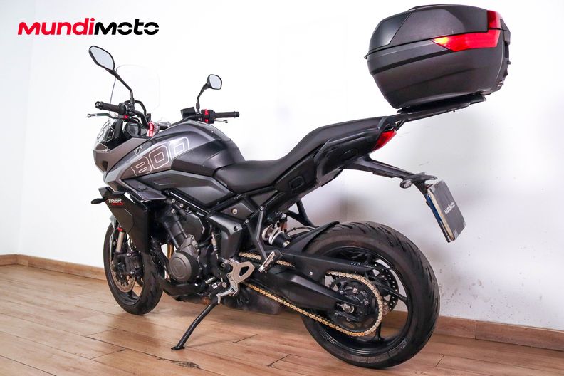 Motorbike image 6