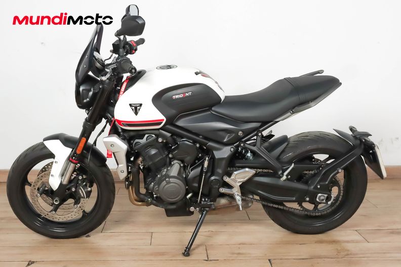 Motorbike image 5