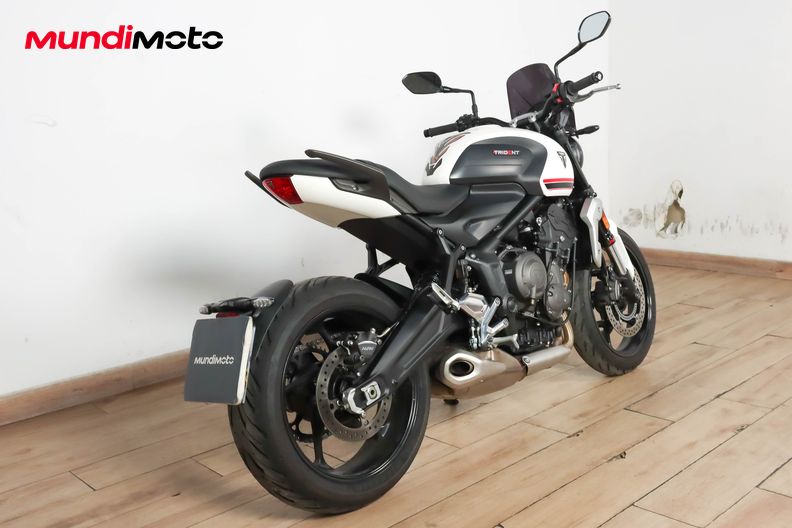 Motorbike image 2