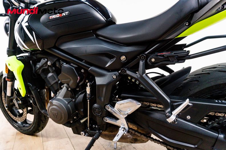 Motorbike image 8