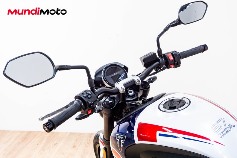 Motorbike image 10