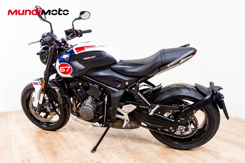 Motorbike image 7