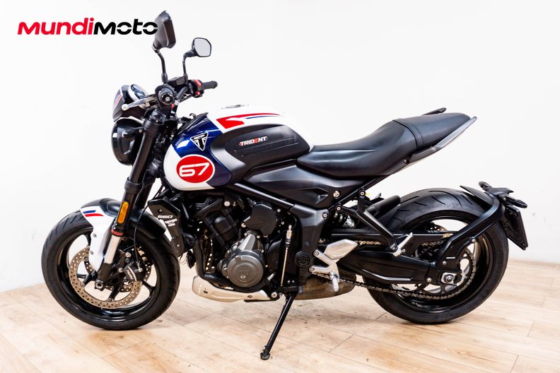 Motorbike image 5