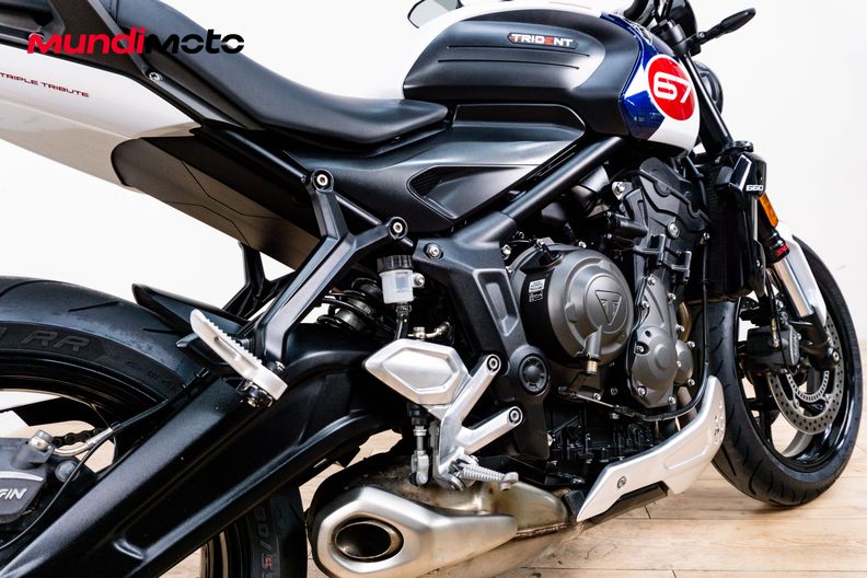 Motorbike image 3