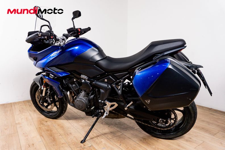 Motorbike image 7