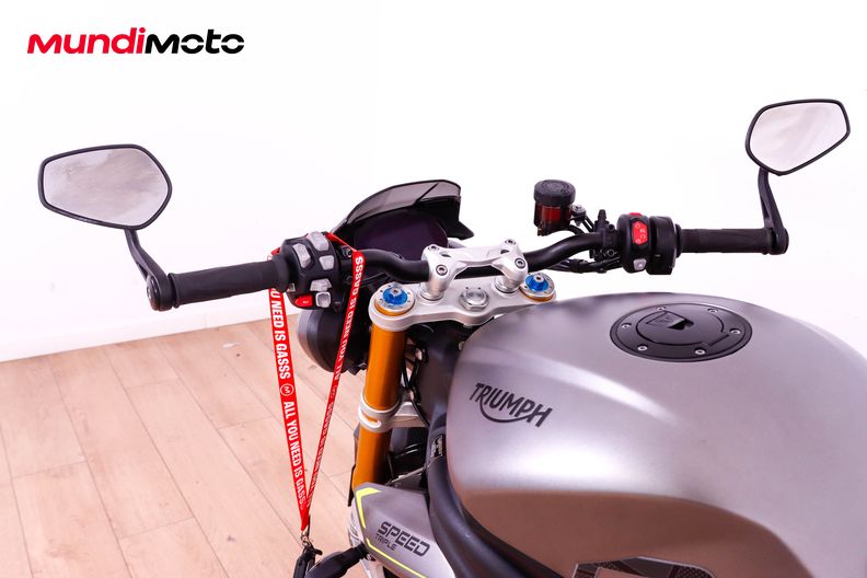 Motorbike image 10