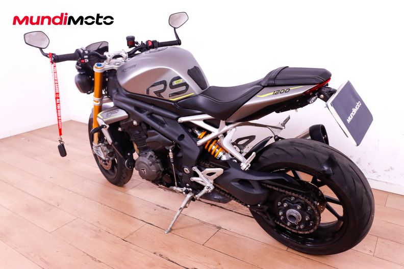 Motorbike image 6