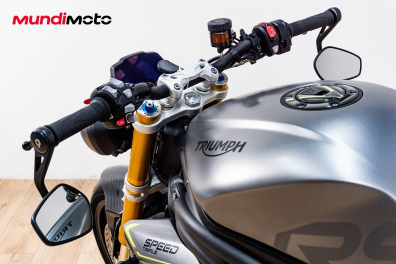 Motorbike image 10