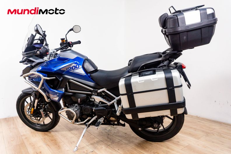 Motorbike image 7