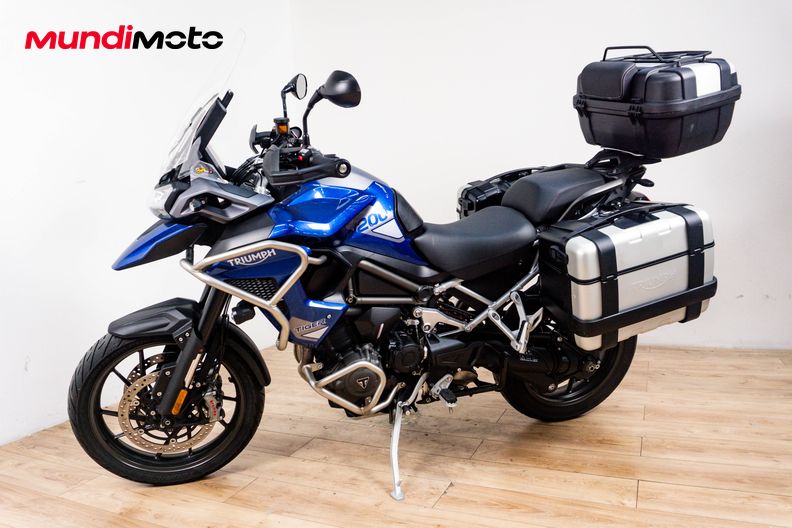 Motorbike image 6