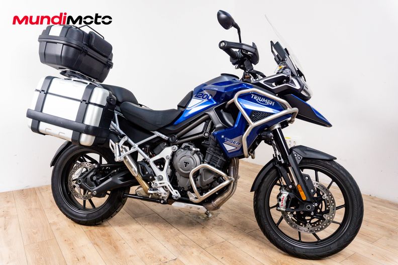 Motorbike image 1