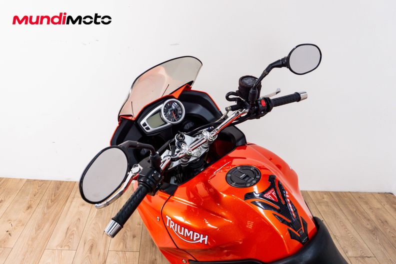Motorbike image 10