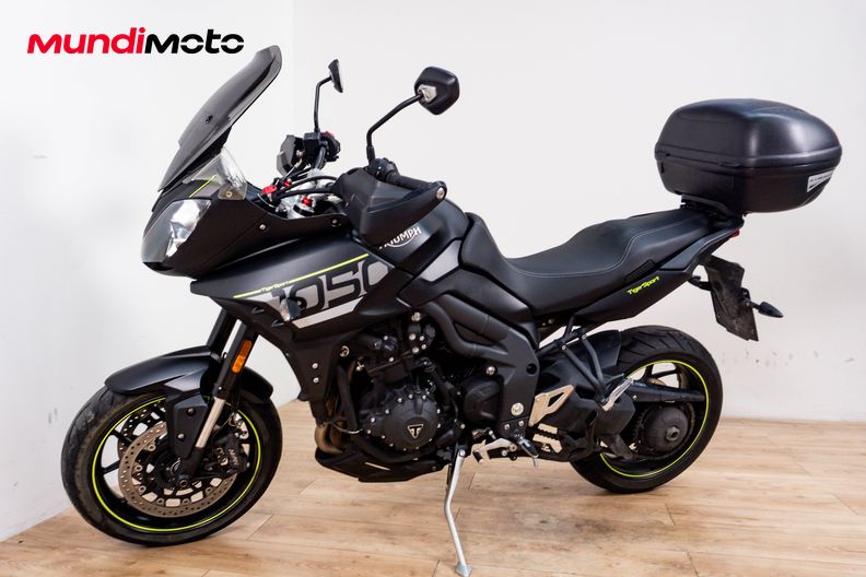 Motorbike image 6