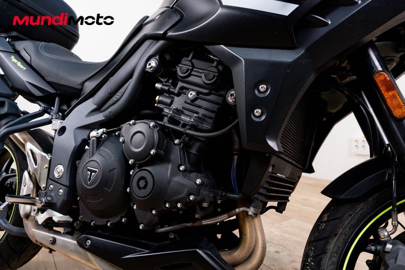 Motorbike image 4