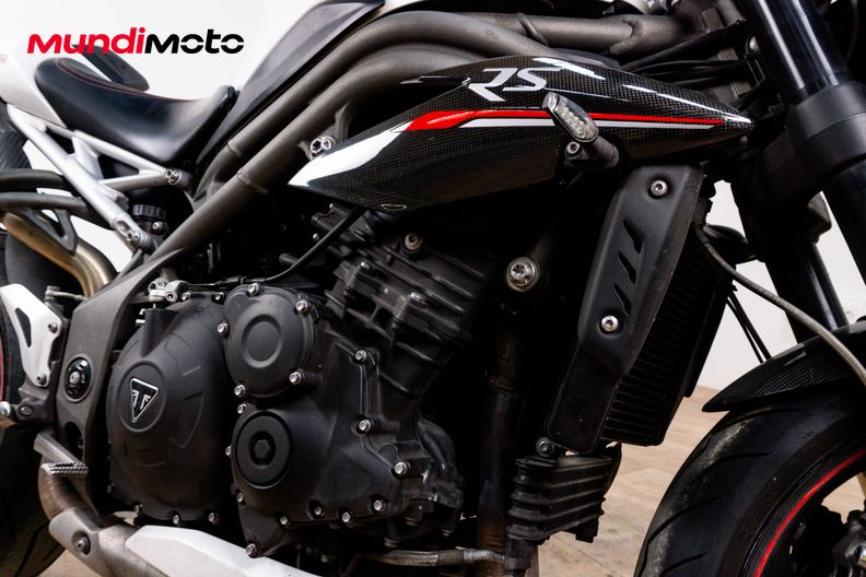 Motorbike image 4