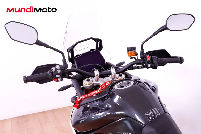 Motorbike image 10
