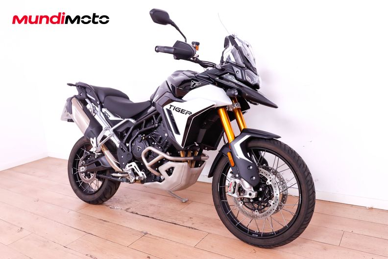 Motorbike image 1
