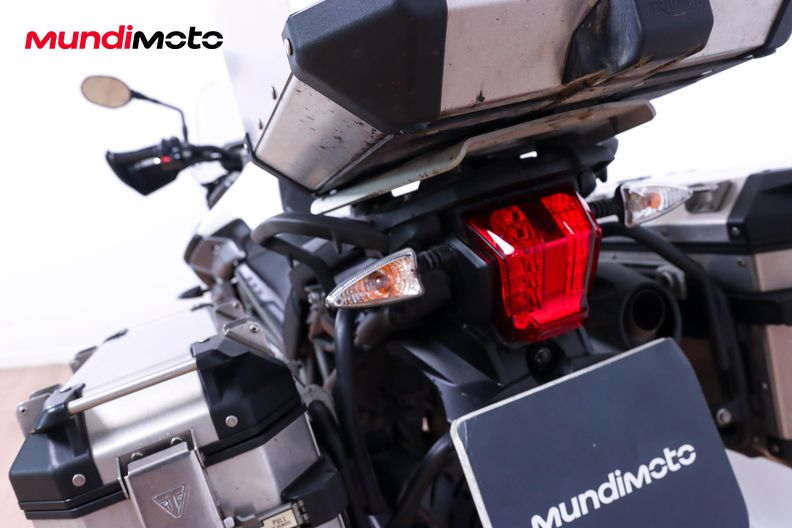 Motorbike image 9