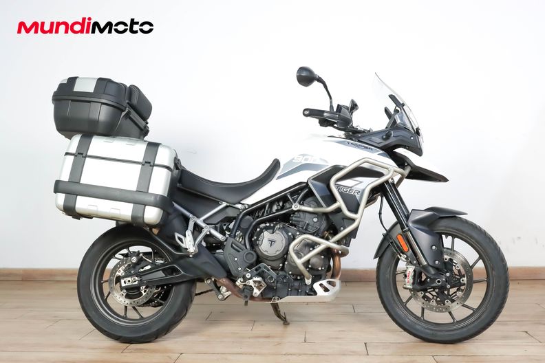 Triumph Tiger 900