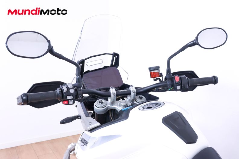 Motorbike image 10
