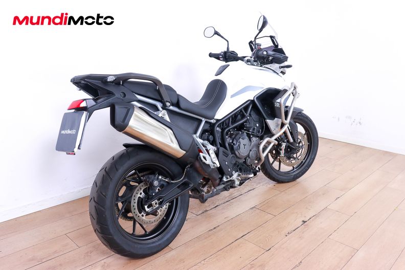 Motorbike image 2