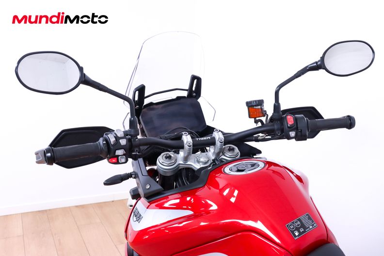 Motorbike image 10