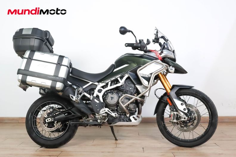 Triumph Tiger 900