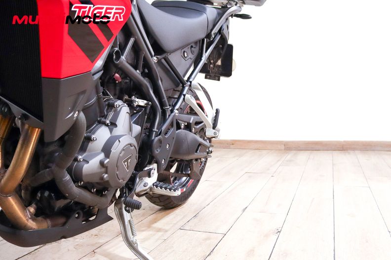 Motorbike image 8