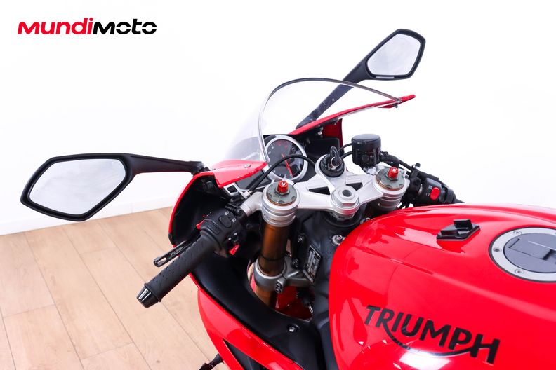 Motorbike image 10