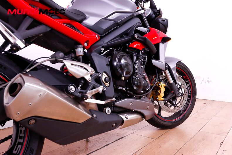 Motorbike image 3