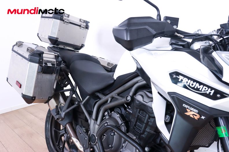 Motorbike image 13
