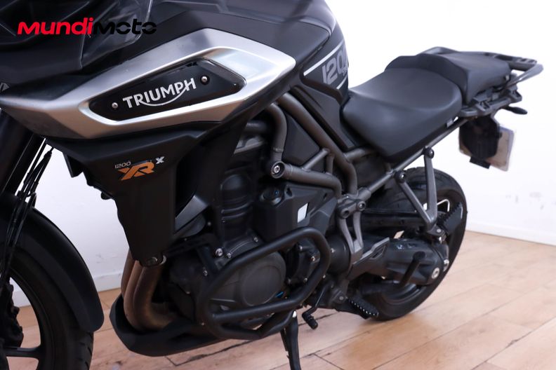 Motorbike image 8