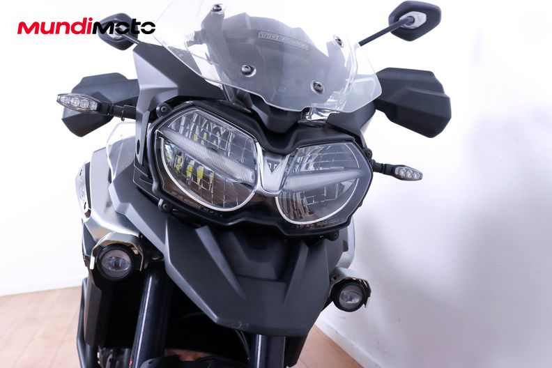 Motorbike image 4
