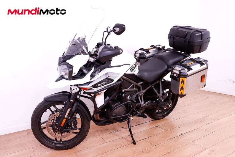 Motorbike image 7
