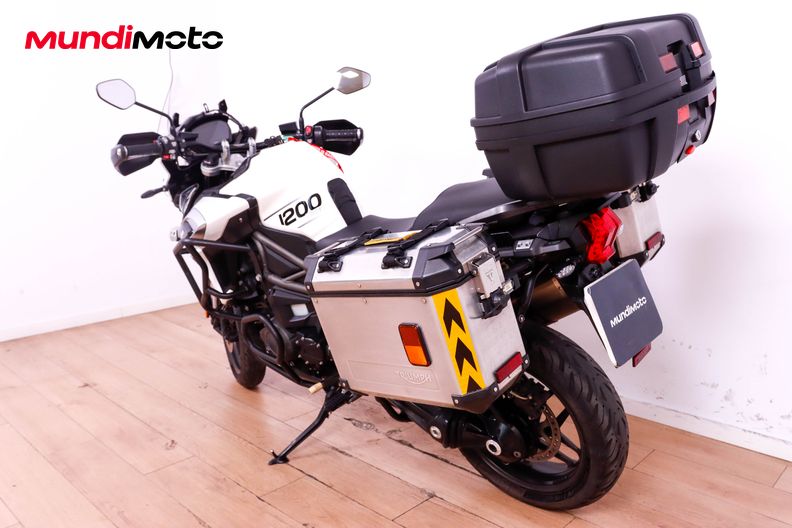 Motorbike image 6