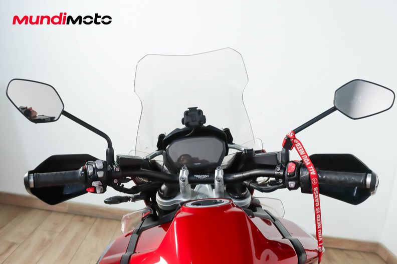 Motorbike image 10