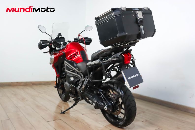 Motorbike image 6