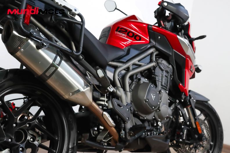 Motorbike image 3