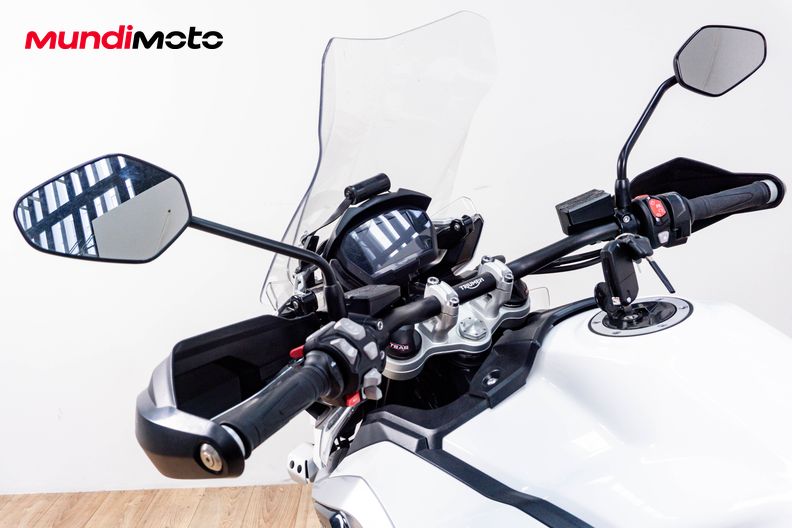 Motorbike image 10