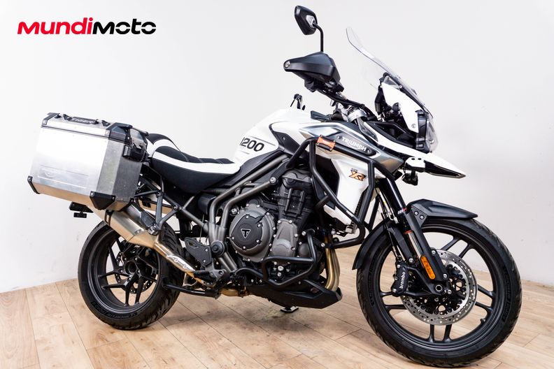 Motorbike image 1