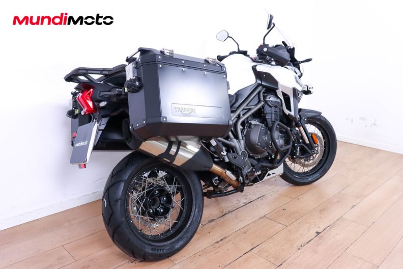 Motorbike image 2