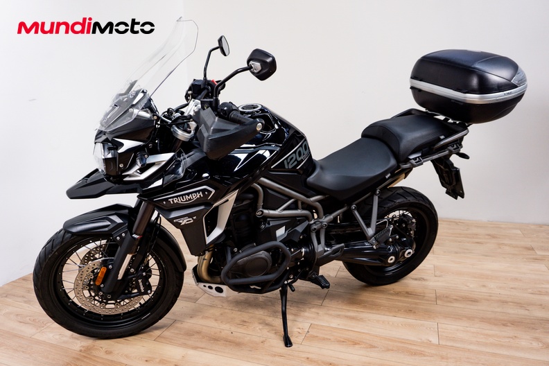 Motorbike image 6