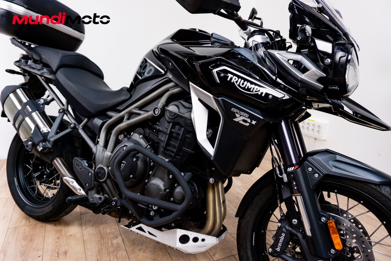 Motorbike image 4