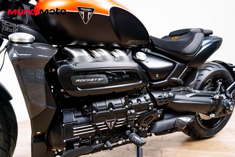 Motorbike image 9
