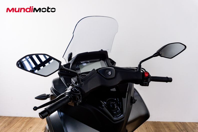 Motorbike image 10