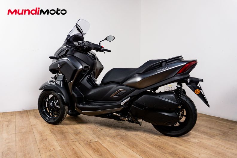 Motorbike image 7