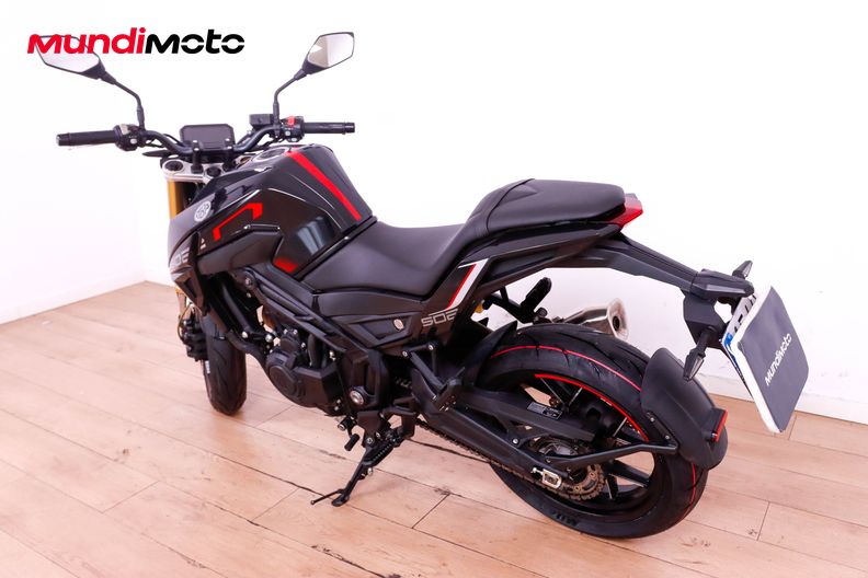 Motorbike image 6